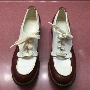 Vintage Lazy Bones Golf Shoes